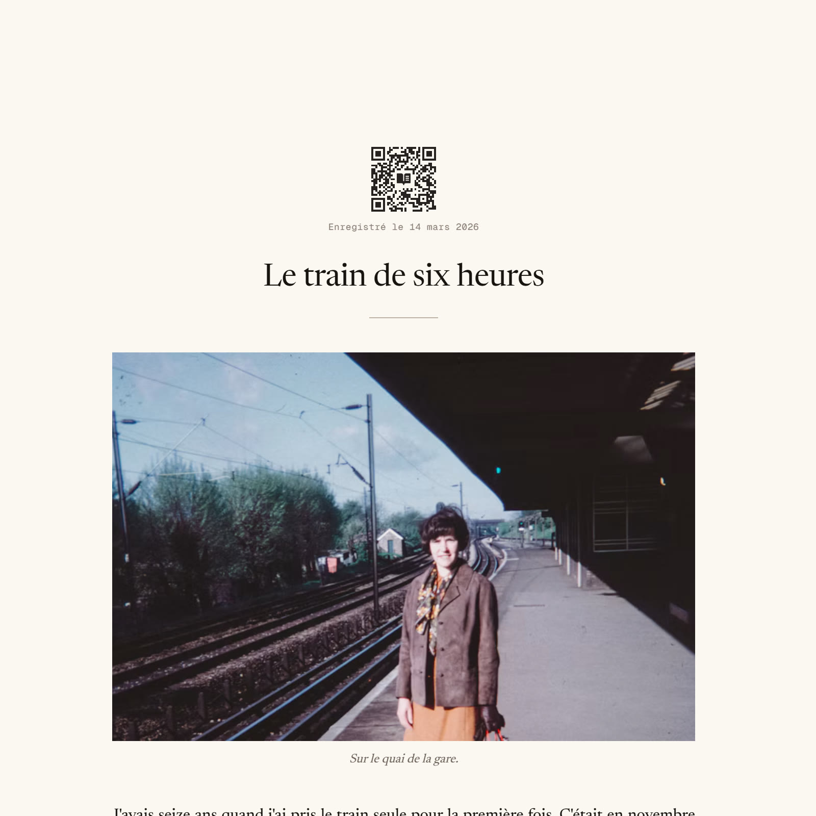 En tête de chapitre, le QR code pour écouter l'enregistrement, le titre et la photo